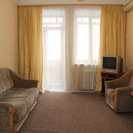 Ukrainian Hotel Service Apartments Kyiv Exterior photo