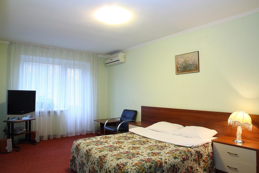 Ukrainian Service Apartment