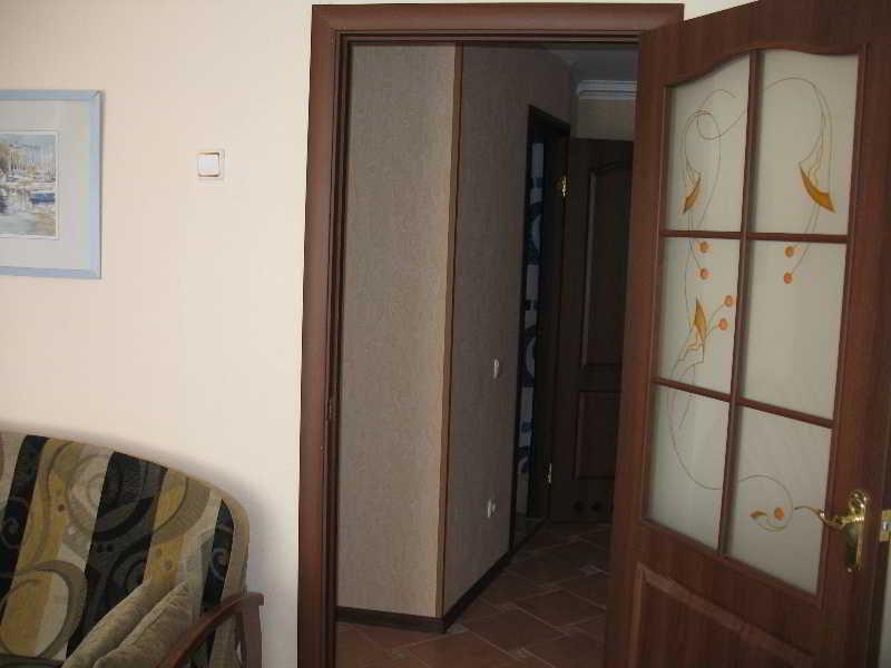 Ukrainian Service Apartment Kyiv