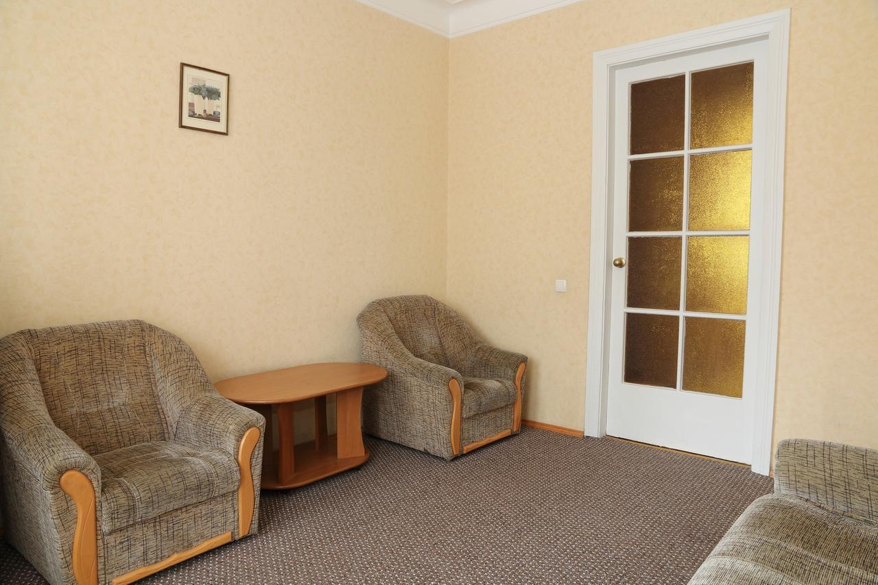 Apartment Ukrainian Service
