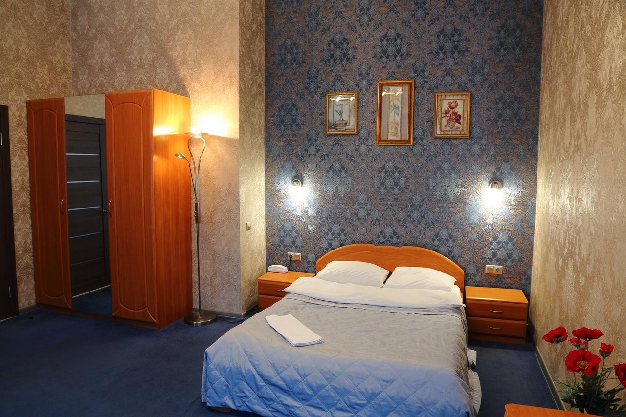 Ukrainian Service Apartment *