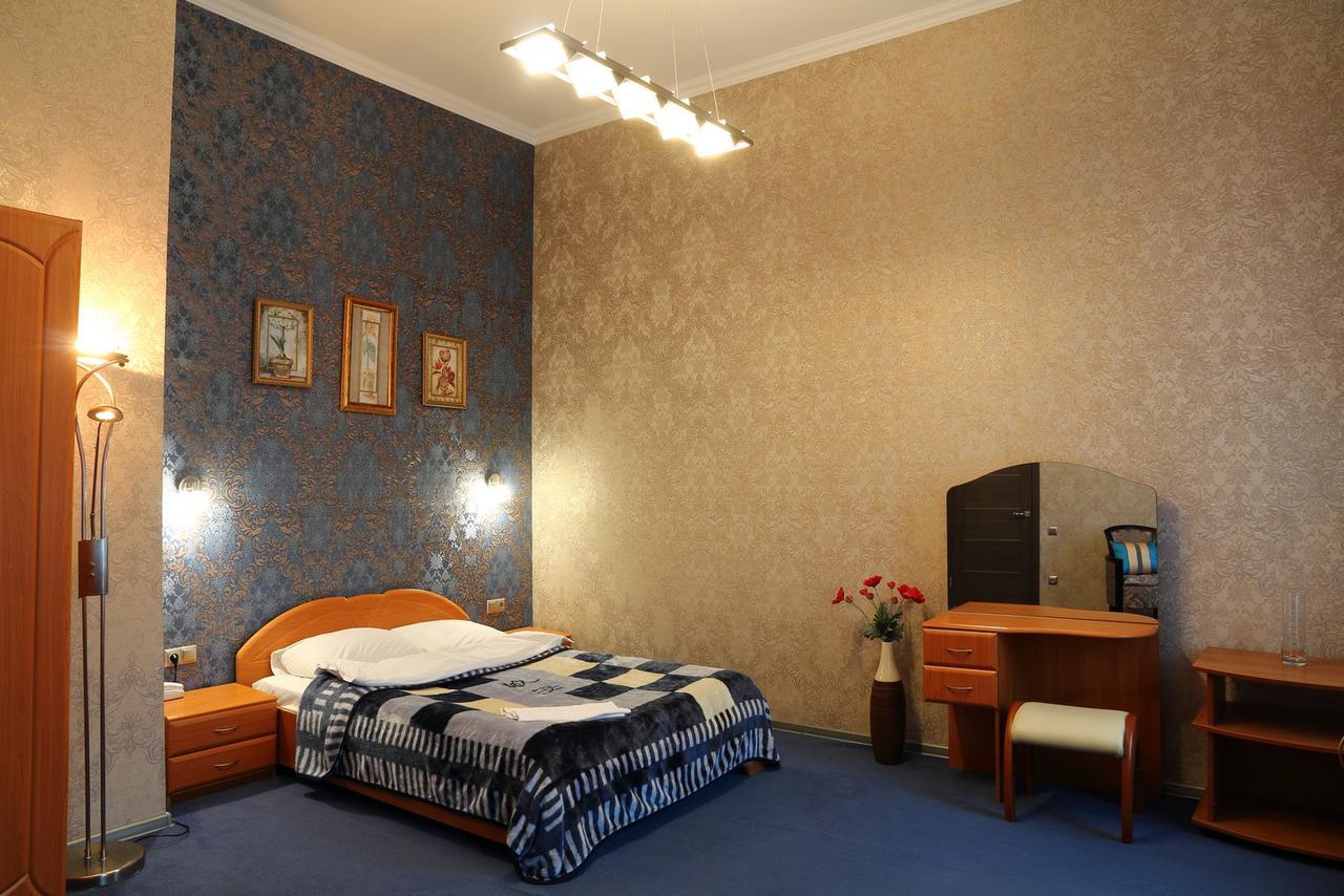 Ukrainian Service Apartment Kyiv