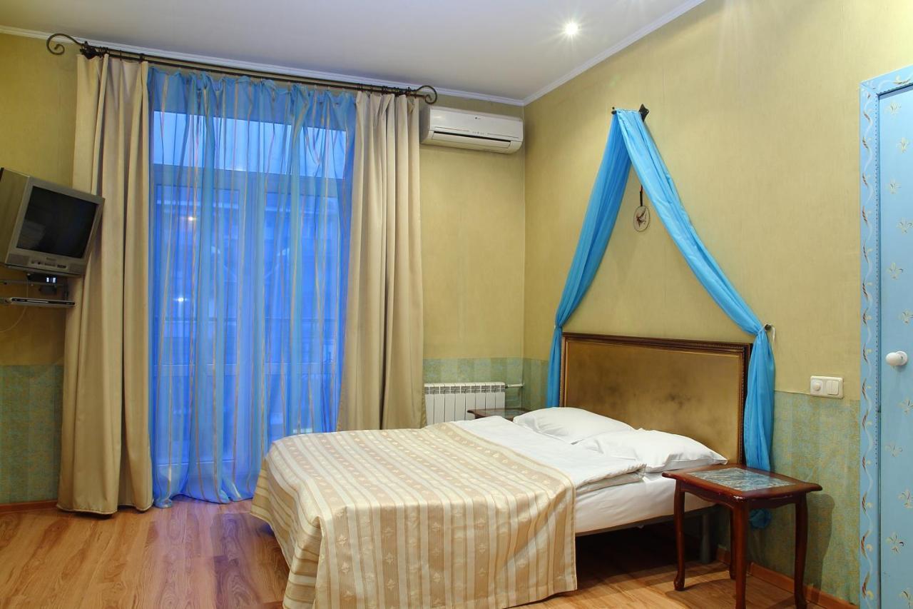 Apartment Ukrainian Service *